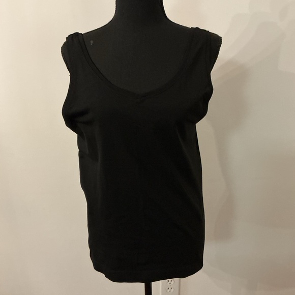 White House Black Market Elegant Black Tank Top - Picture 1 of 5